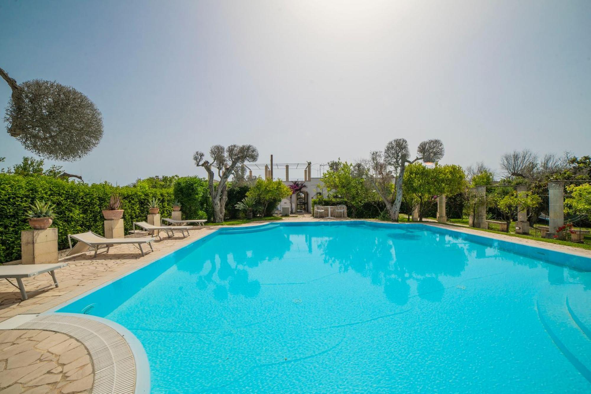 Villa Lisa Garden And Pool - Happy Rentals ميليندونيو المظهر الخارجي الصورة