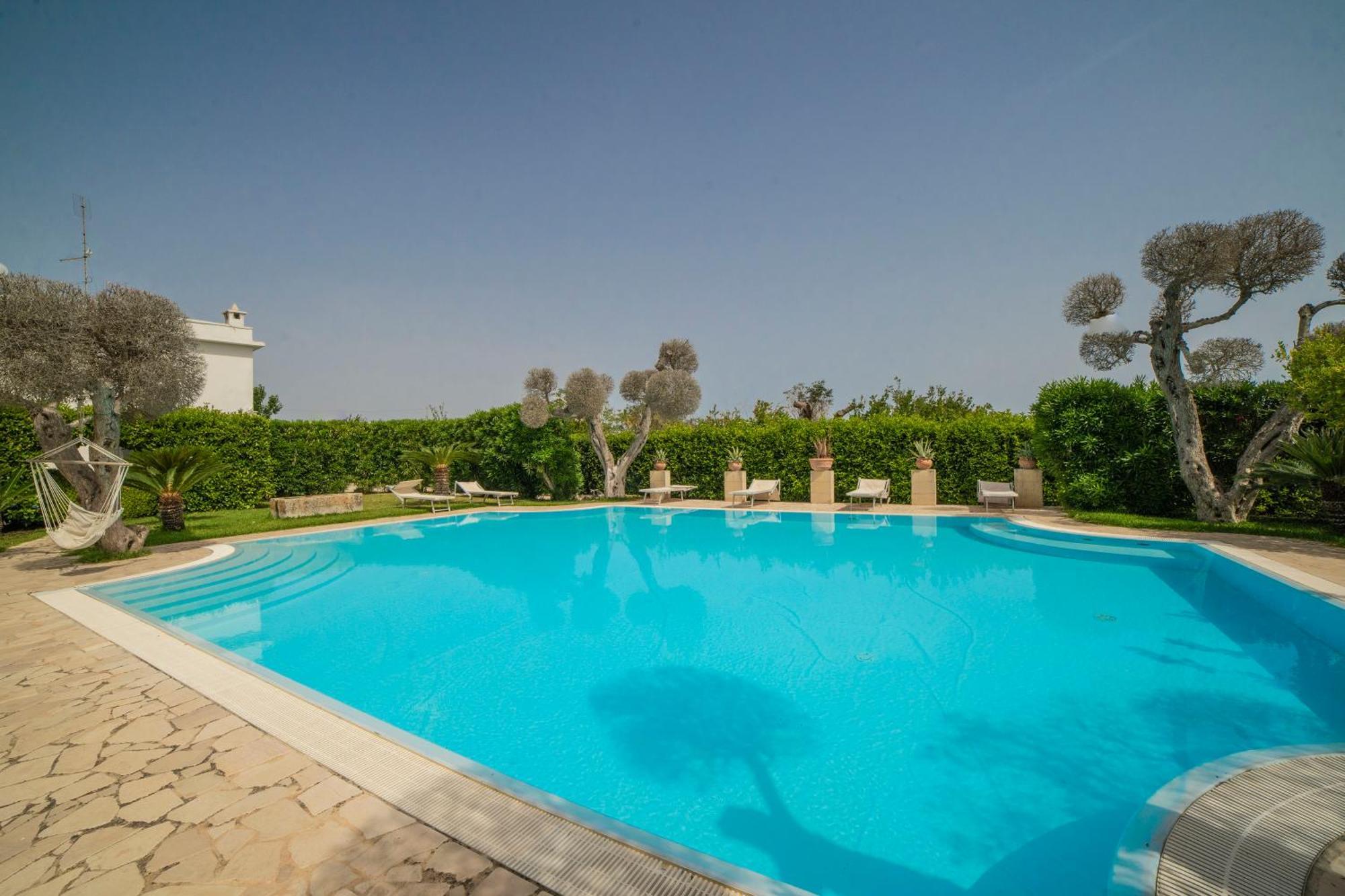 Villa Lisa Garden And Pool - Happy Rentals ميليندونيو المظهر الخارجي الصورة