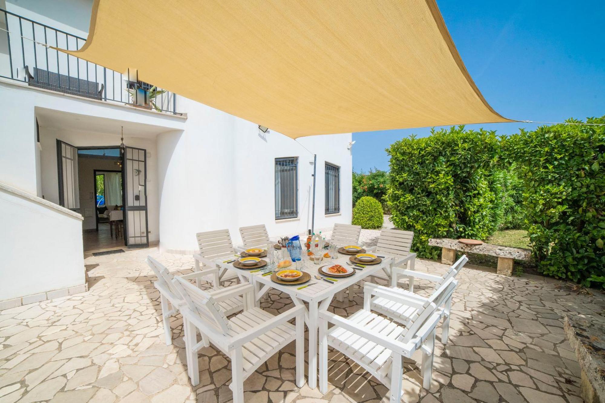 Villa Lisa Garden And Pool - Happy Rentals ميليندونيو المظهر الخارجي الصورة