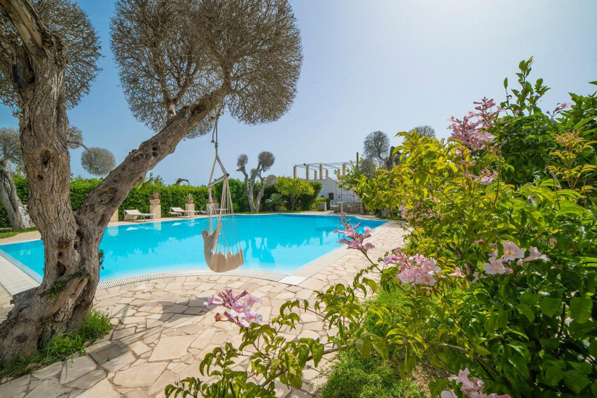 Villa Lisa Garden And Pool - Happy Rentals ميليندونيو المظهر الخارجي الصورة